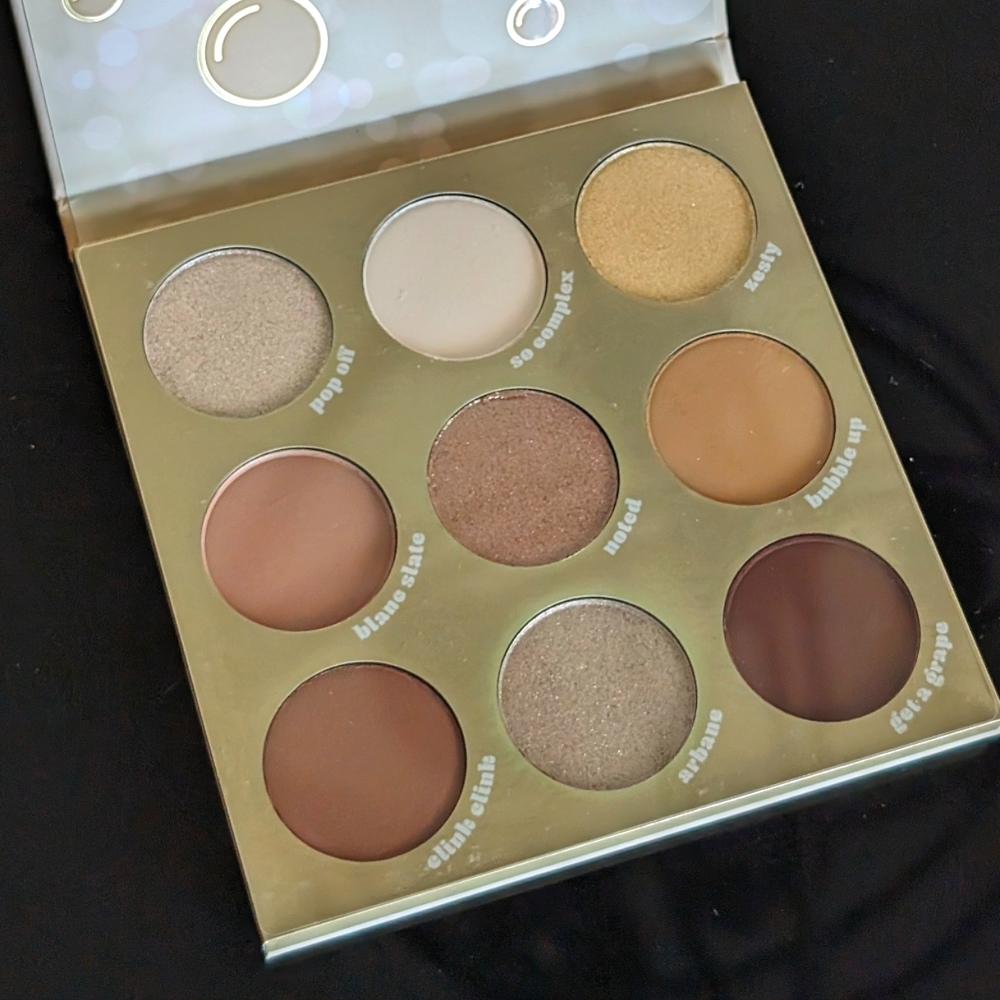 ColourPop Feelin Bubbly eyeshadow palette